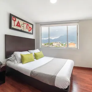 San Nicolas 2*, Bogota Colombia