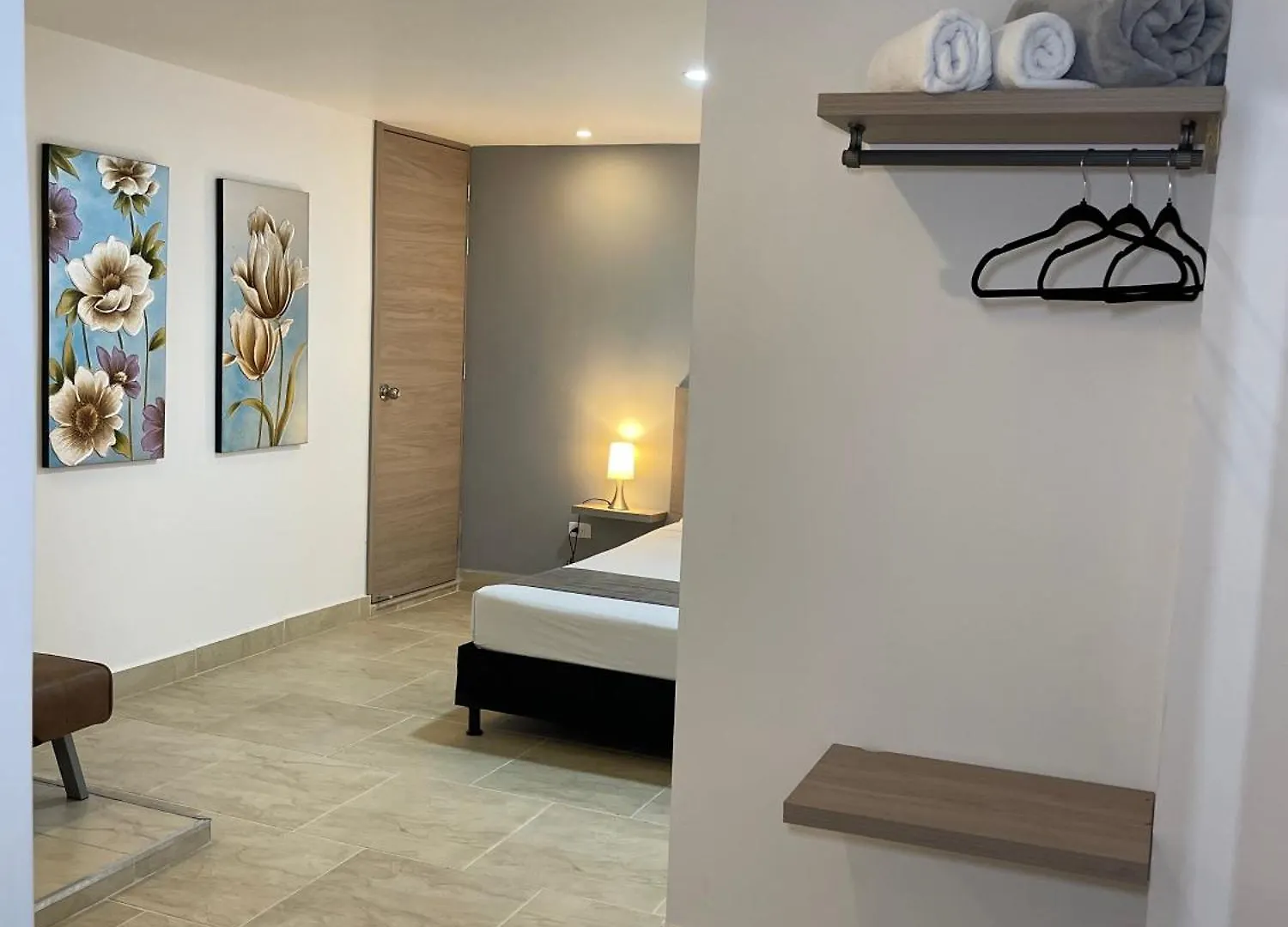 Hotel 12 Nights Medellín Maison d'hôtes