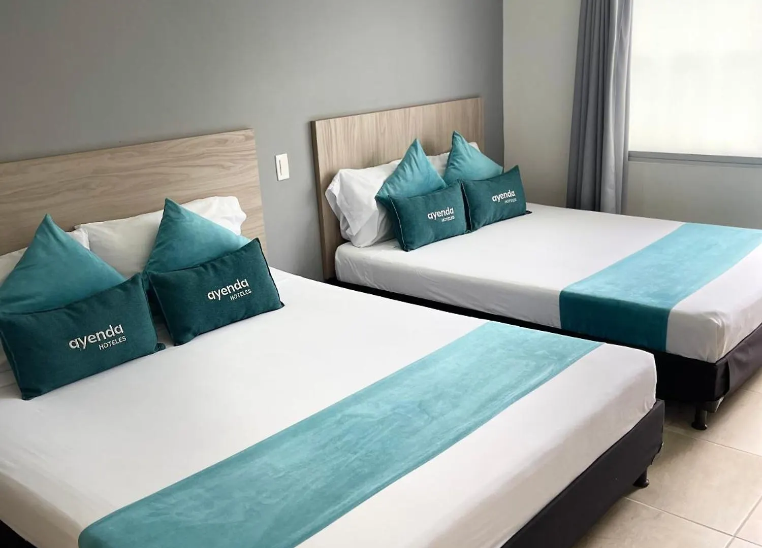 Hotel 12 Nights Medellín Maison d'hôtes