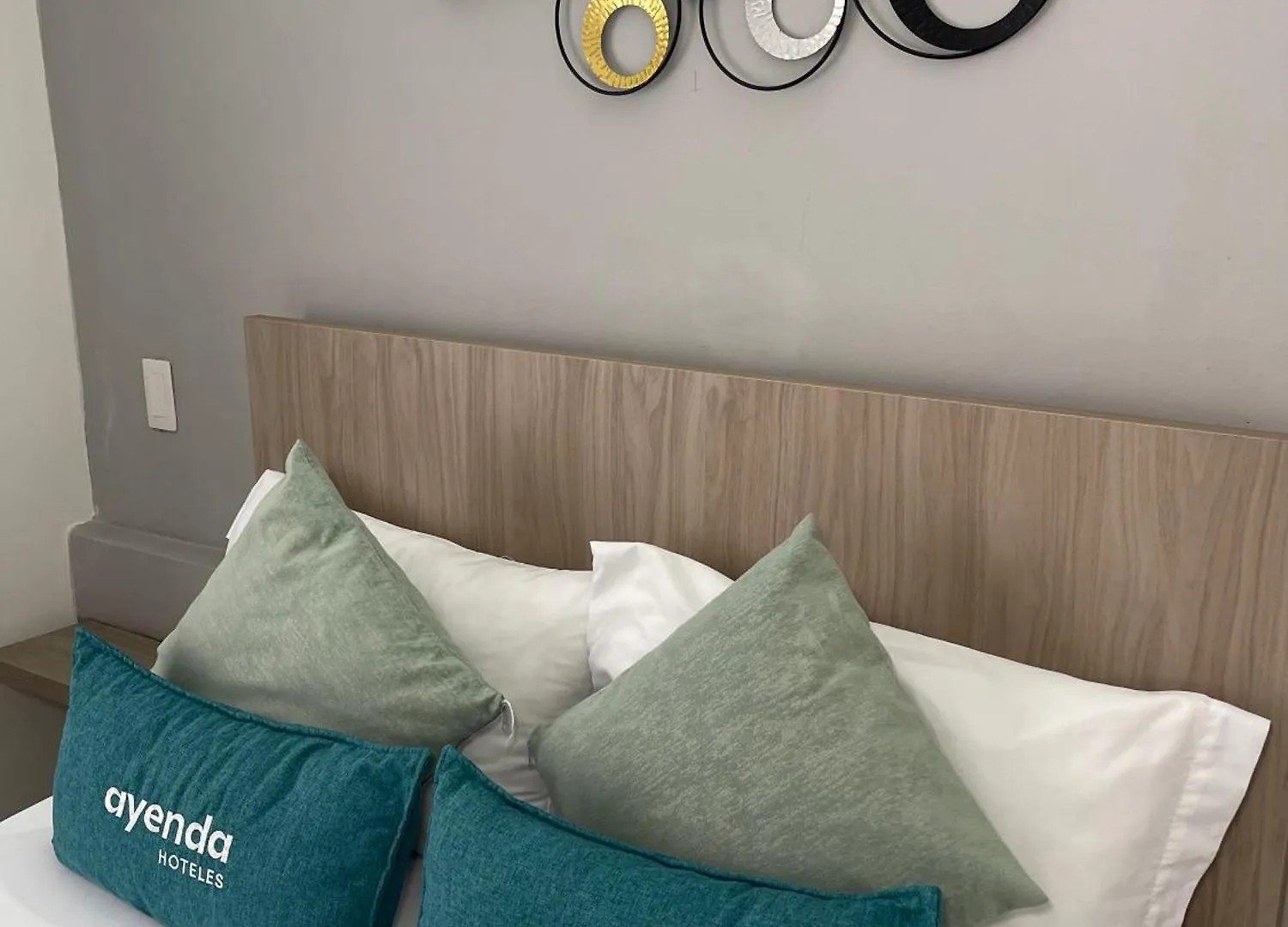 Hotel 12 Nights 麦德林 哥伦比亚